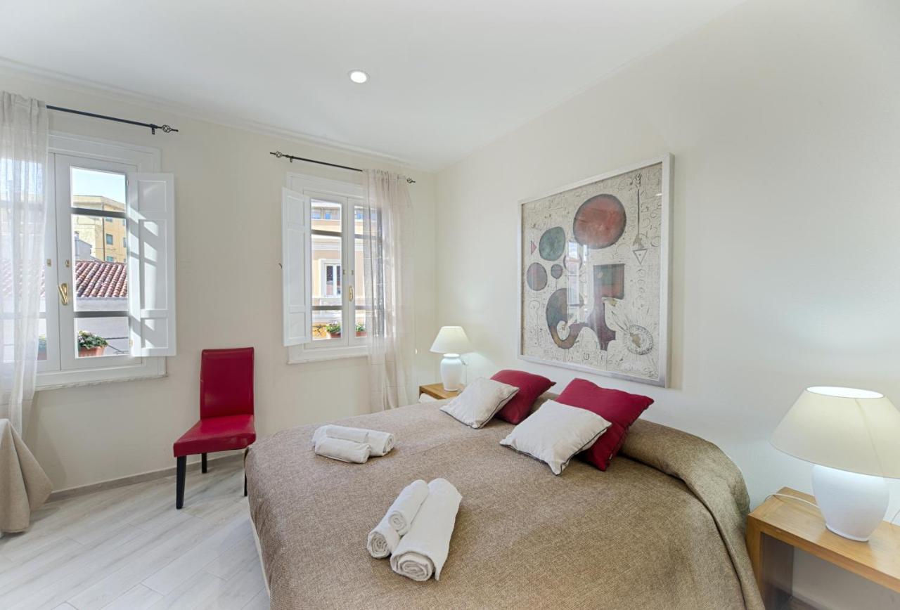 Apartment Center *